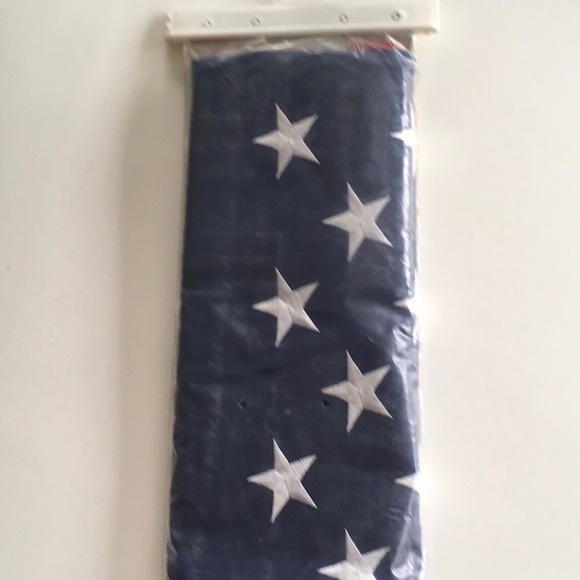 Decorative American Flag - Picture 4 of 4